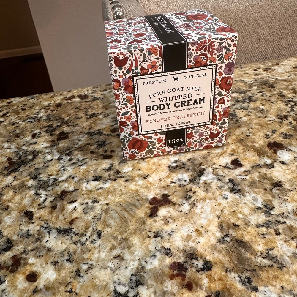 Beekman 1802 Pure Goat Milk Whipped Body Cream -New in package